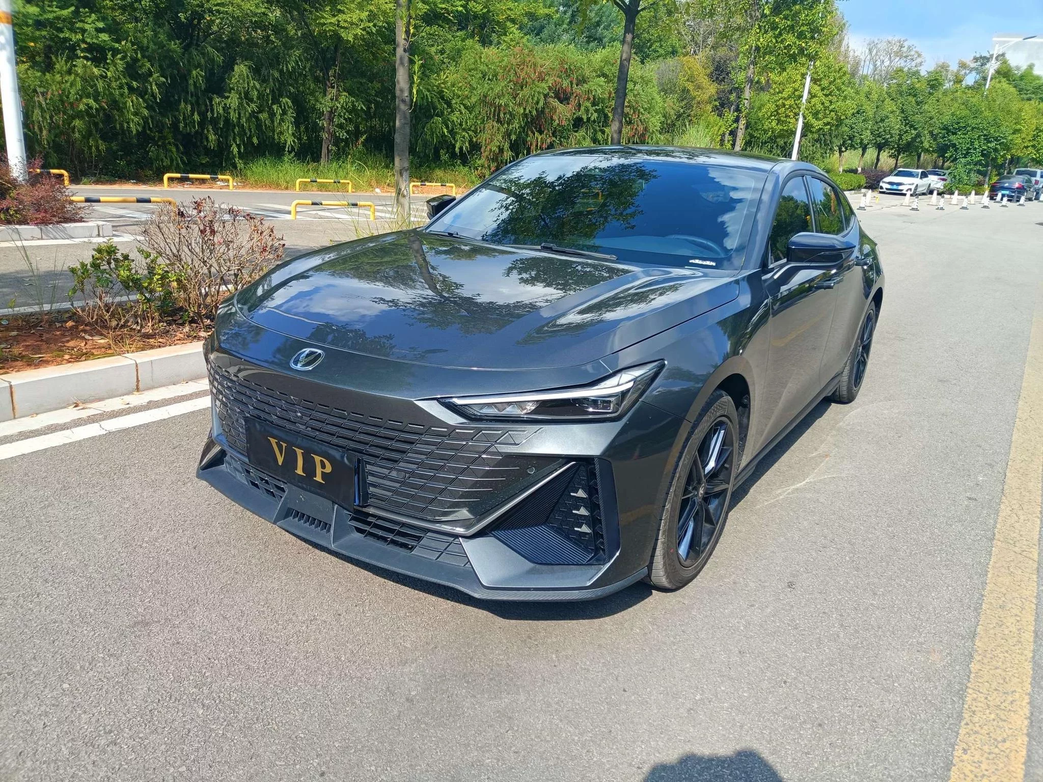 Changan UNI-V