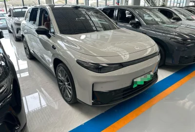Leapmotor C10