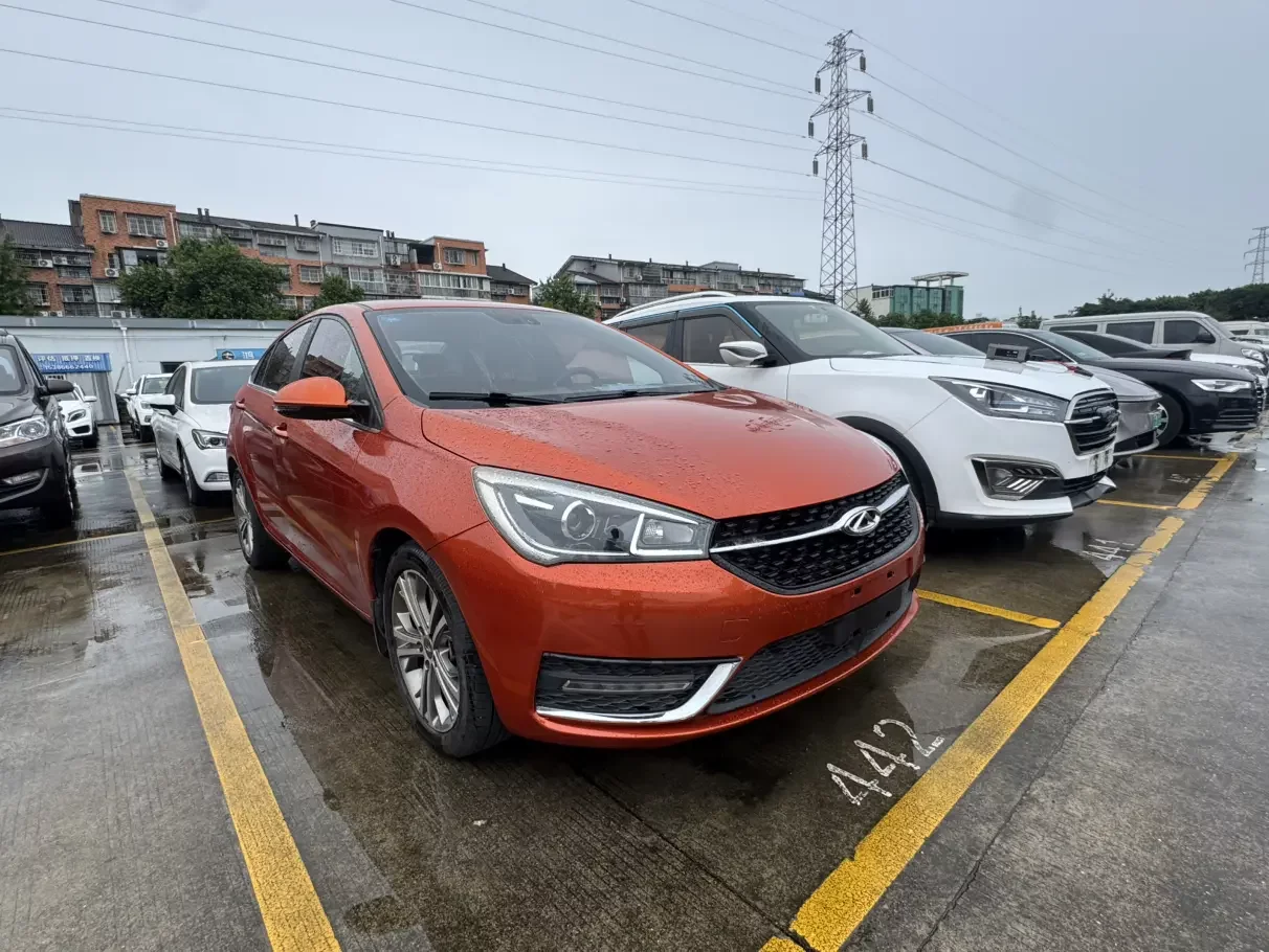 Chery Arrizo 5