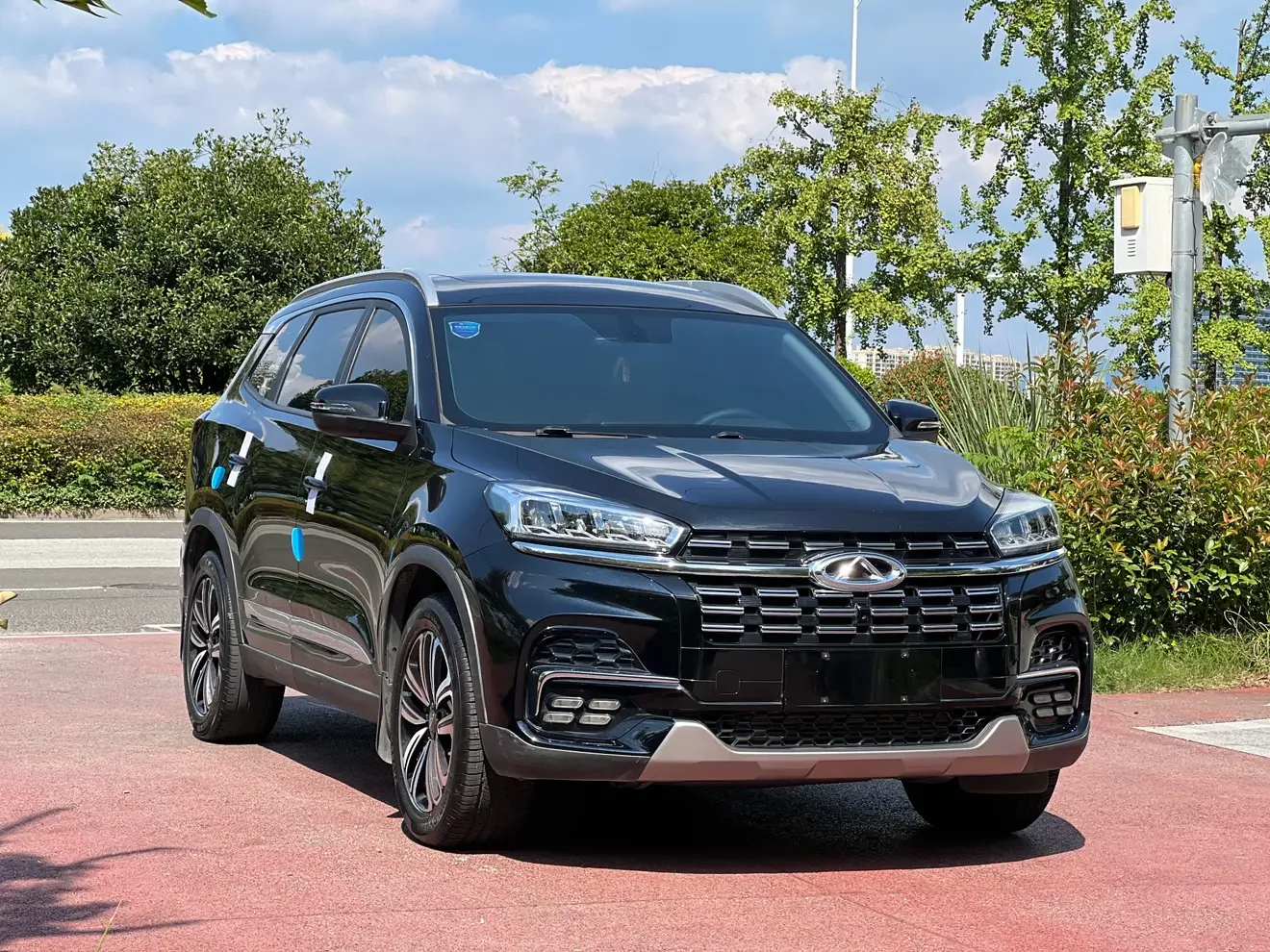 Chery Tiggo 8