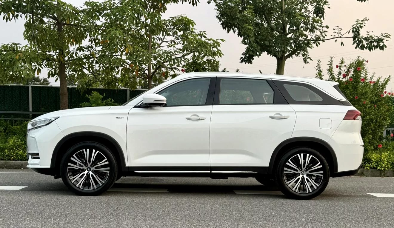 Oshan Changan Auchan X7