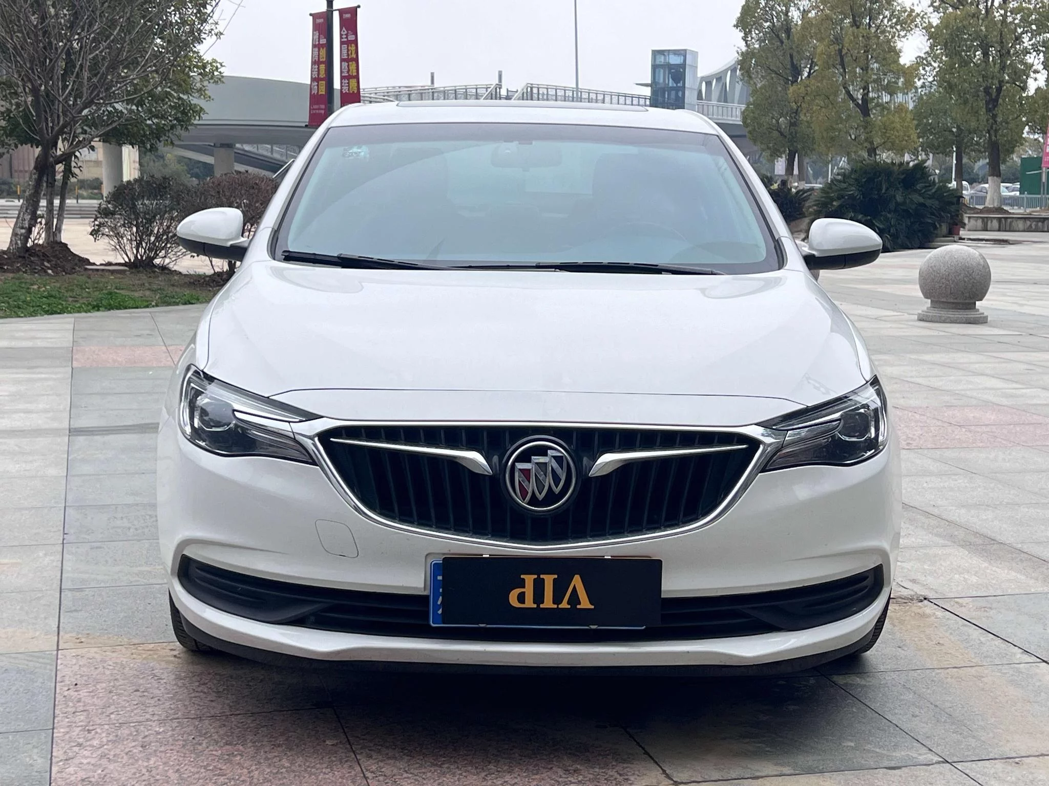 Buick Yinglang