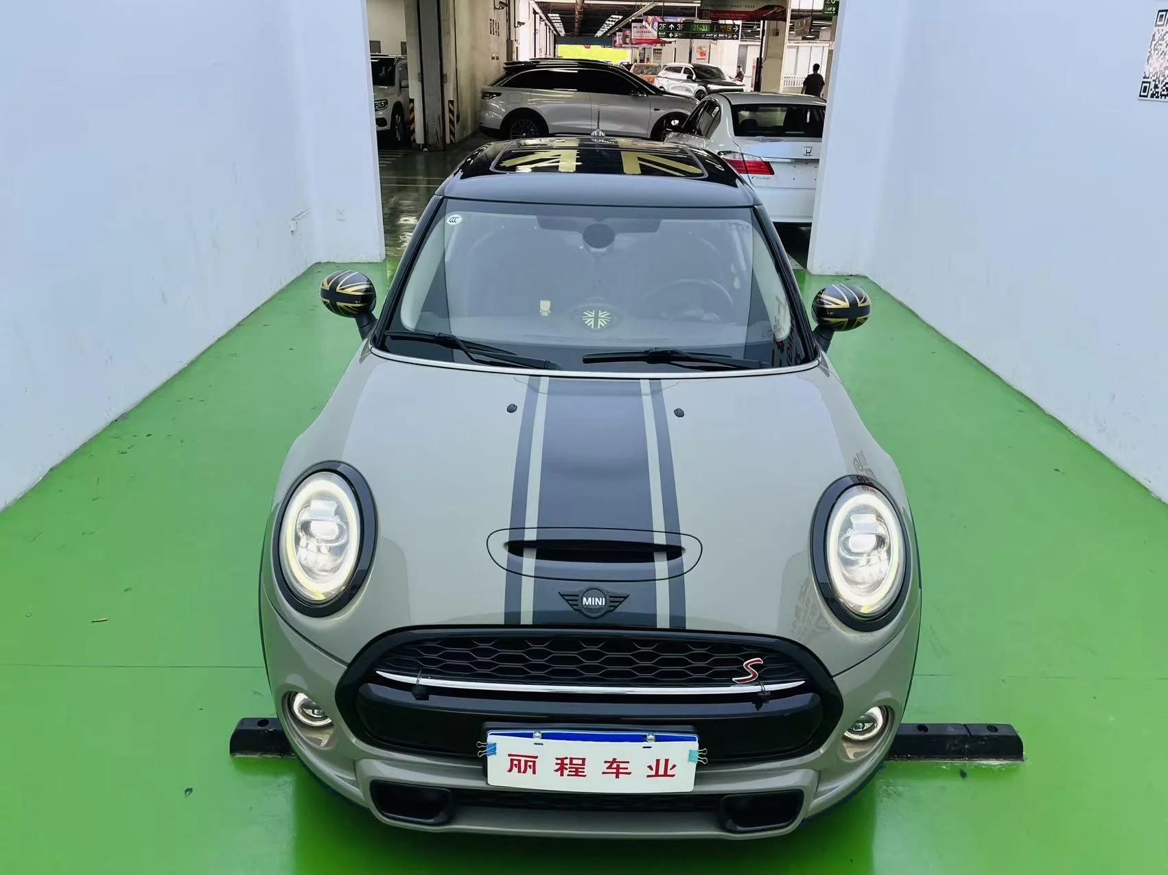 MINI MINI
