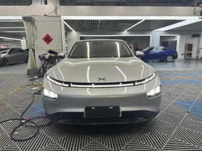 XPeng P7