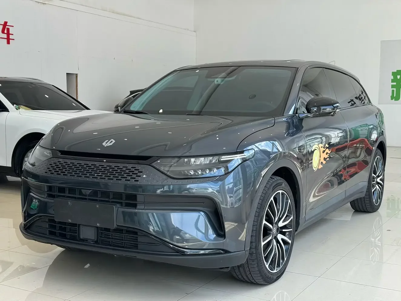 Leapmotor C11