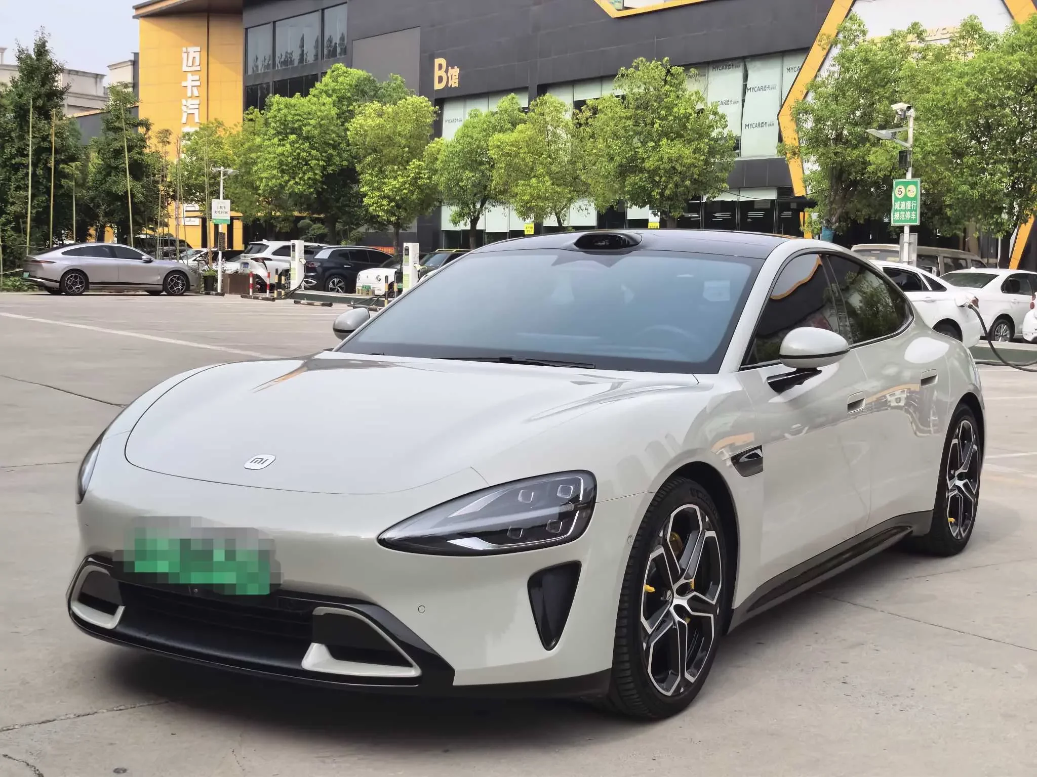 Xiaomi SU7