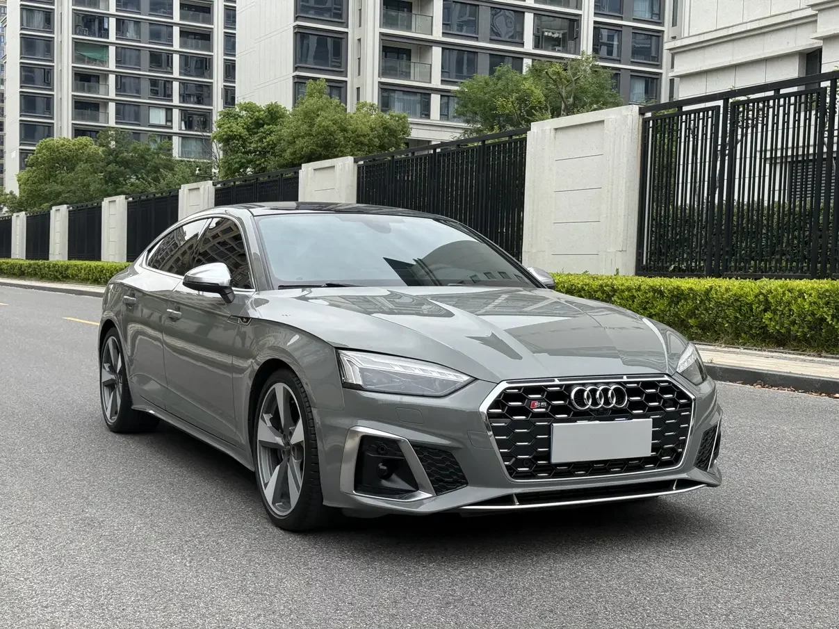Audi S5