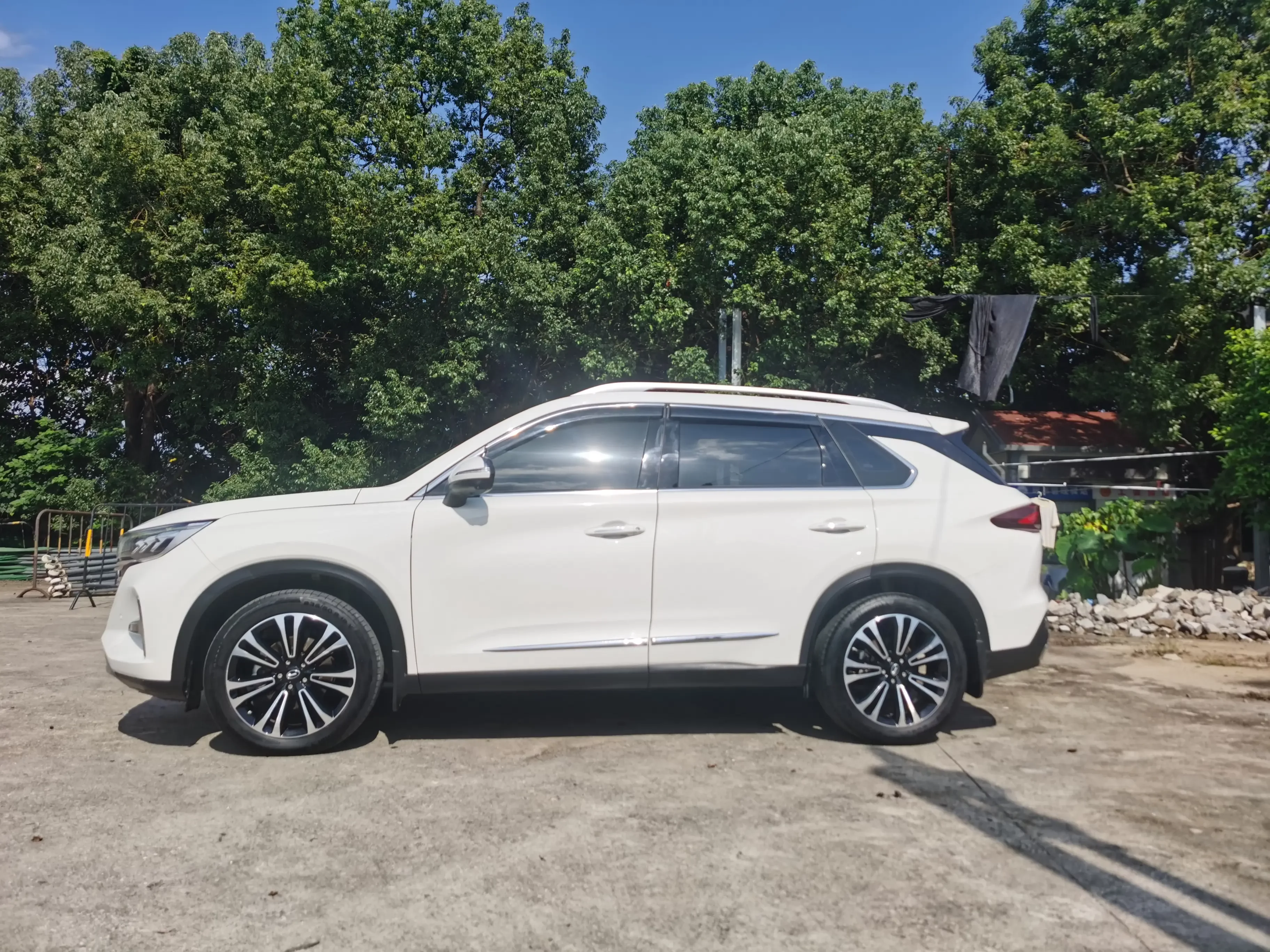 GAC Trumpchi GS5