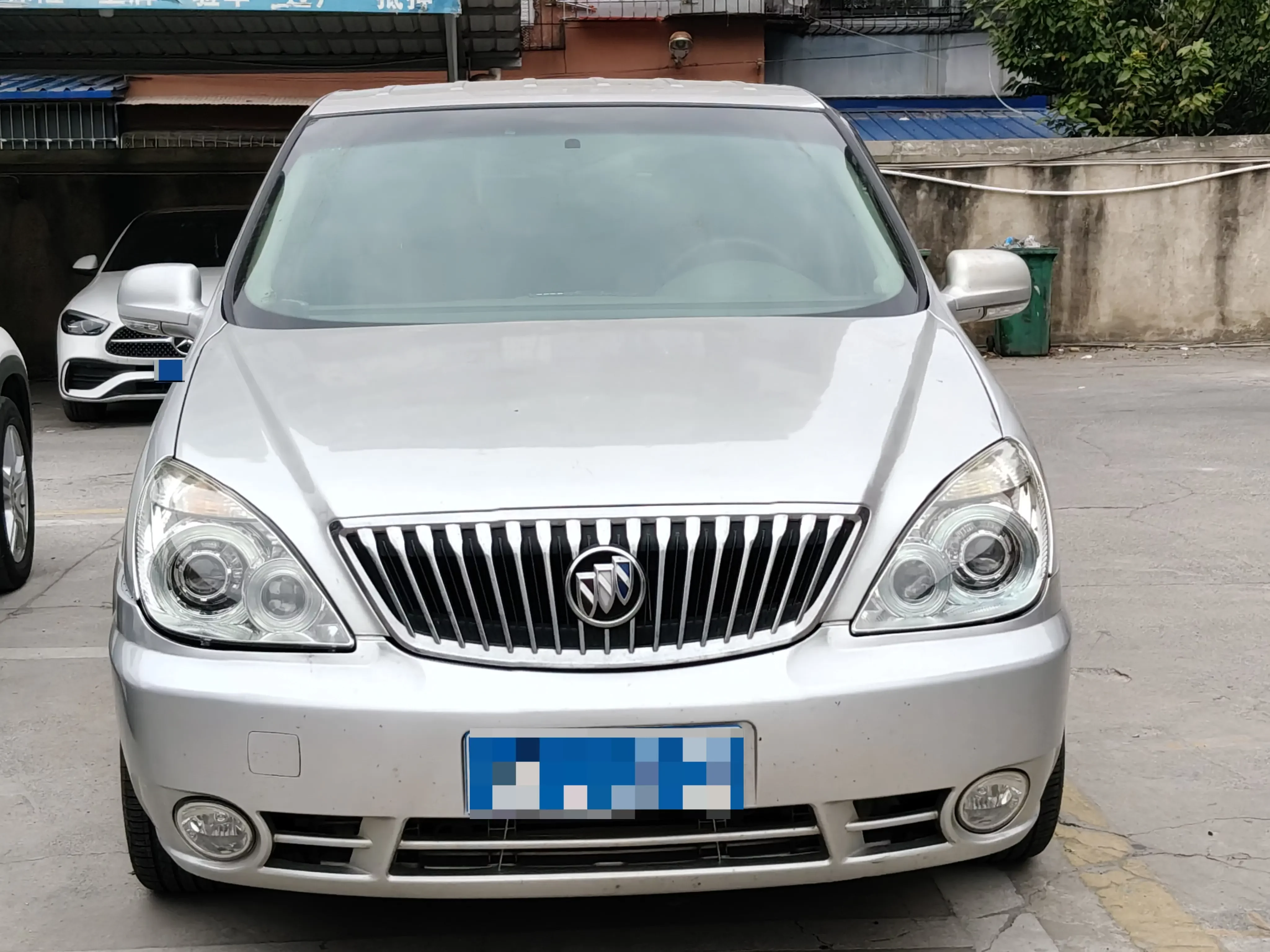 Buick GL8