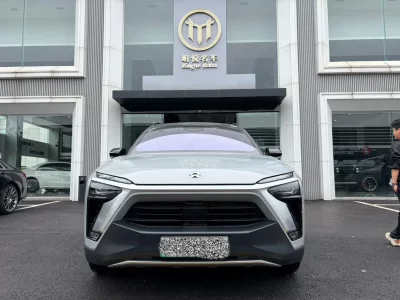 NIO ES8
