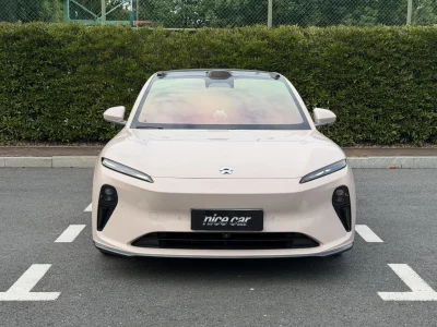 NIO ET5