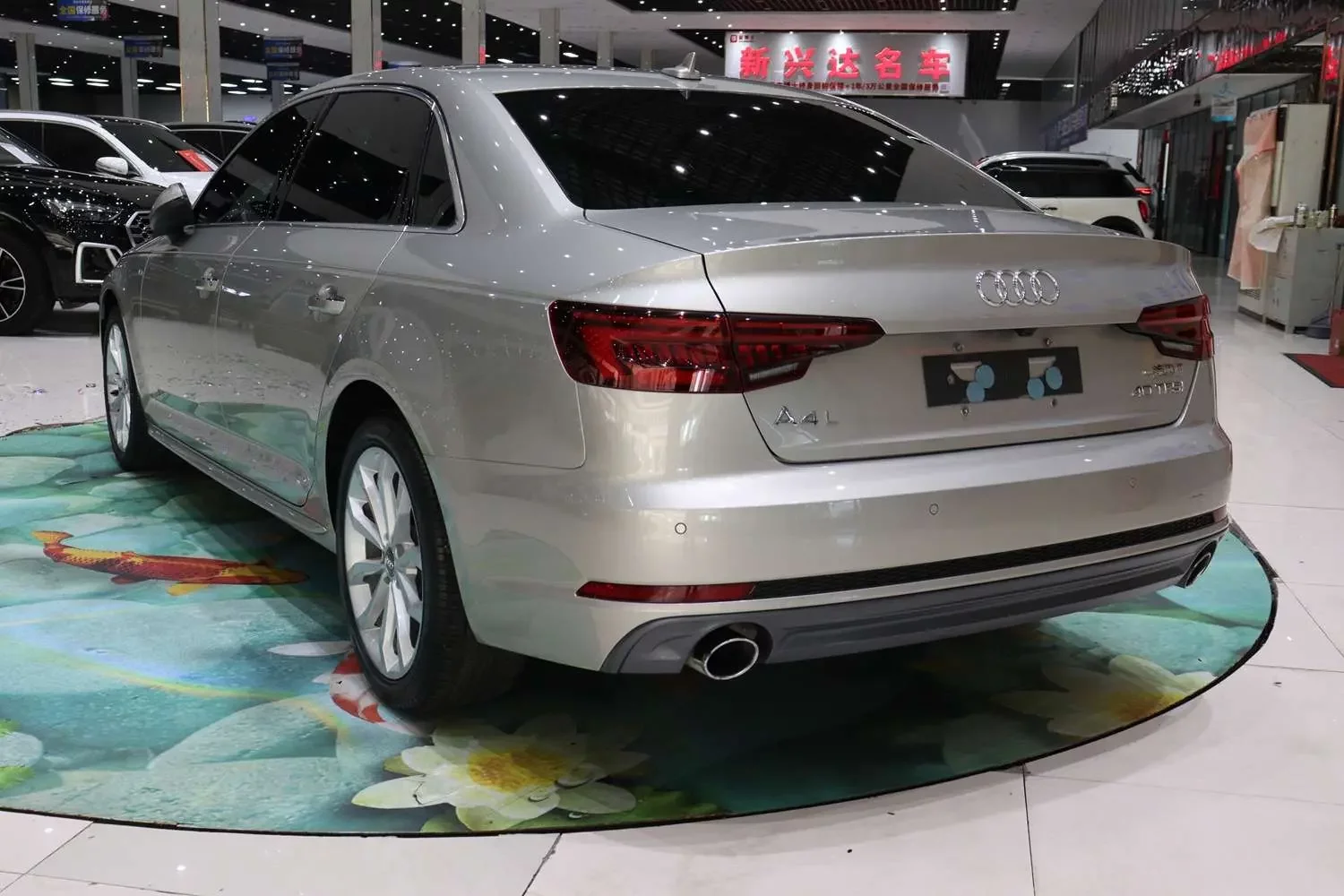 Audi A4L