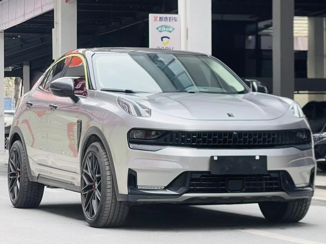 Lynk & Co 05