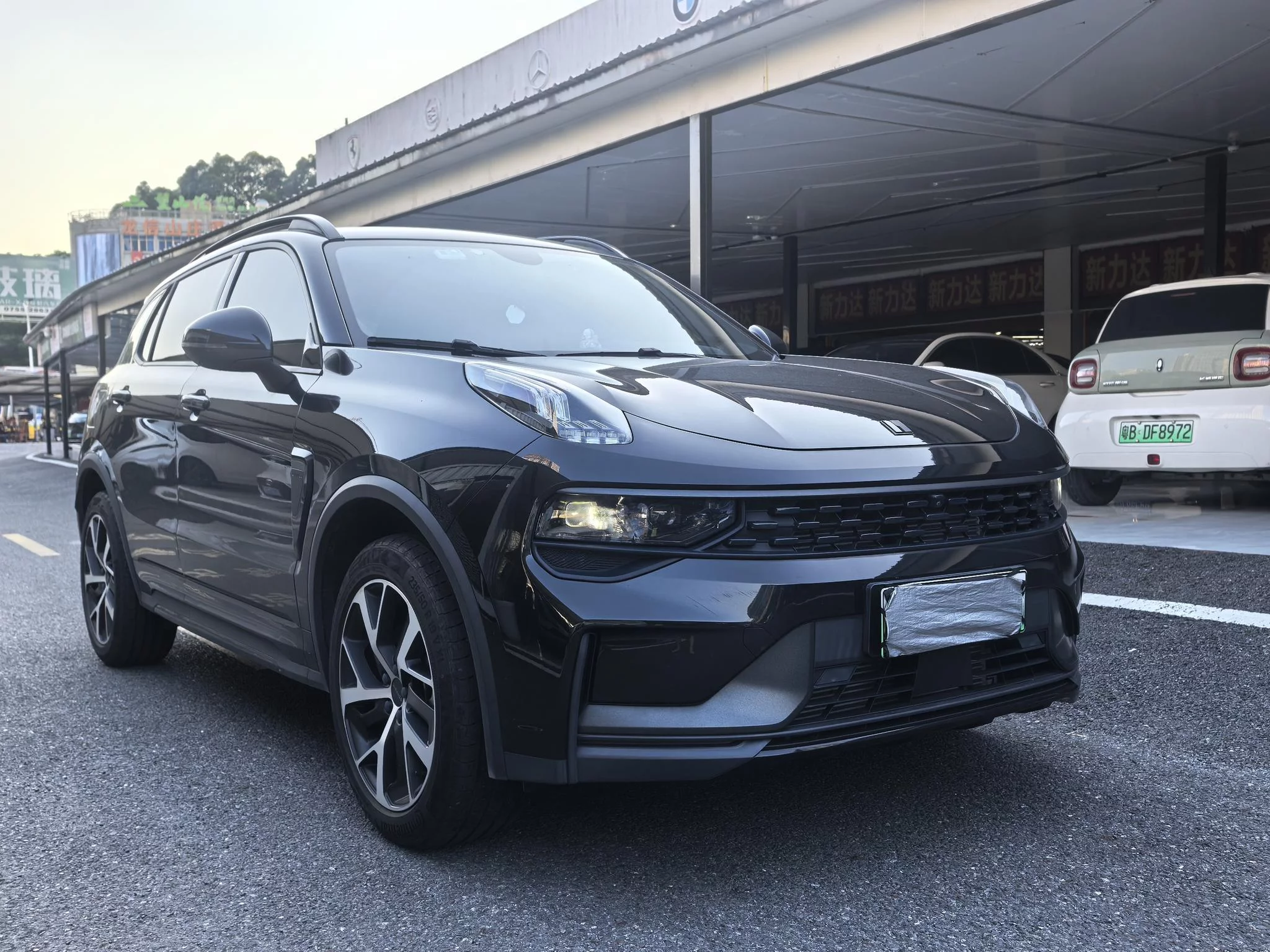 Lynk & Co 01 EM-P