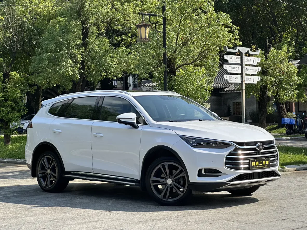 BYD Tang