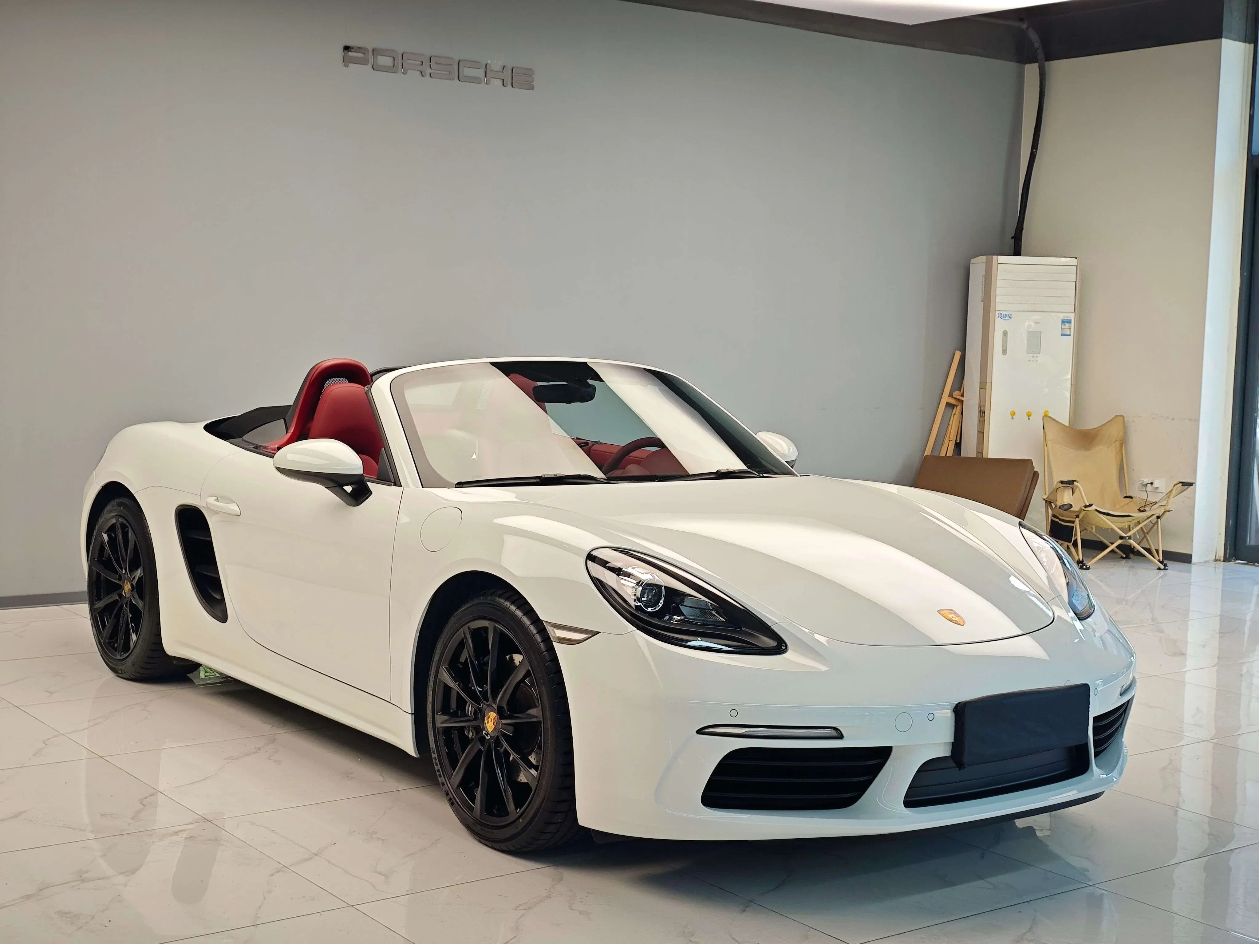 Porsche 718