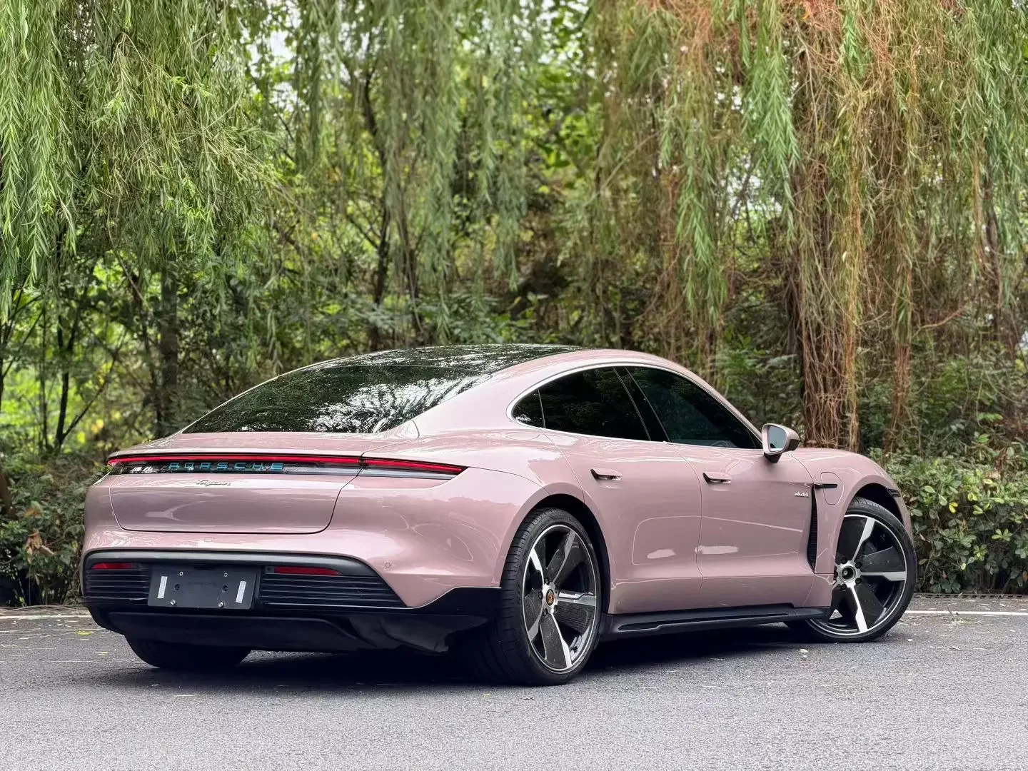 Porsche Taycan