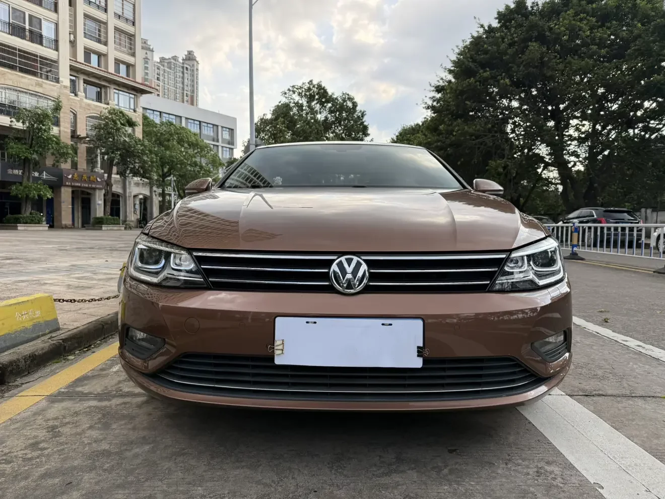 Volkswagen Lamando