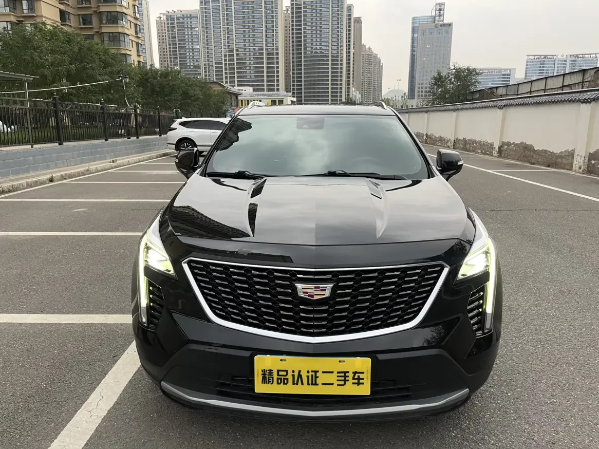 Cadillac XT4