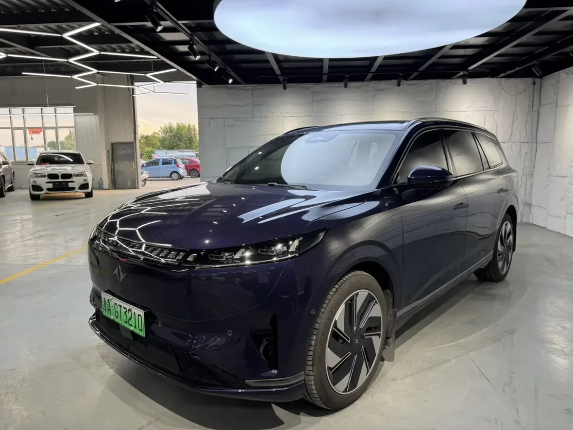 Dongfeng Yipai 008
