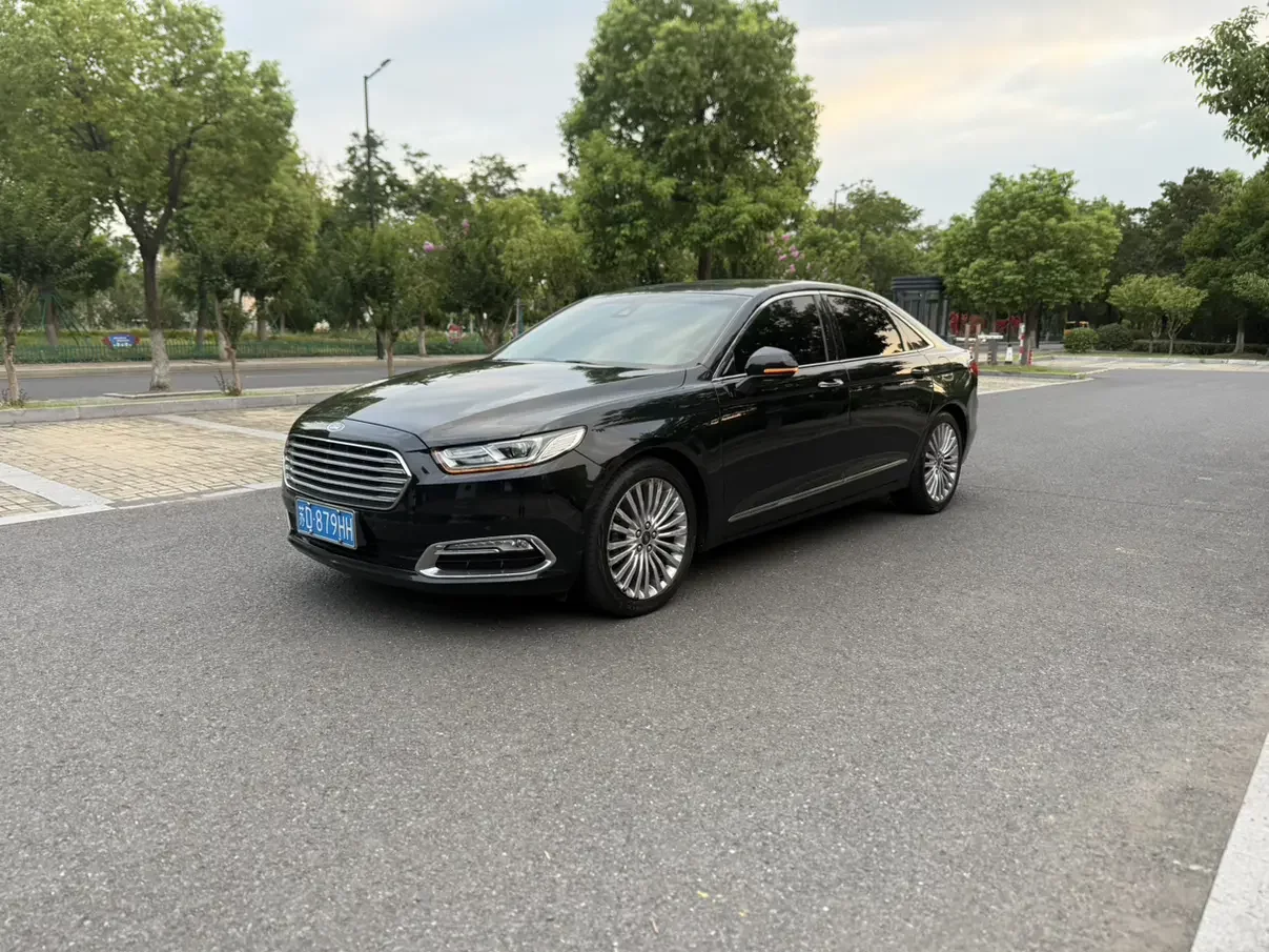 Ford Taurus