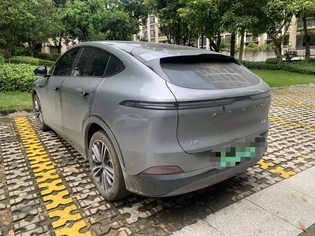 XPeng G6