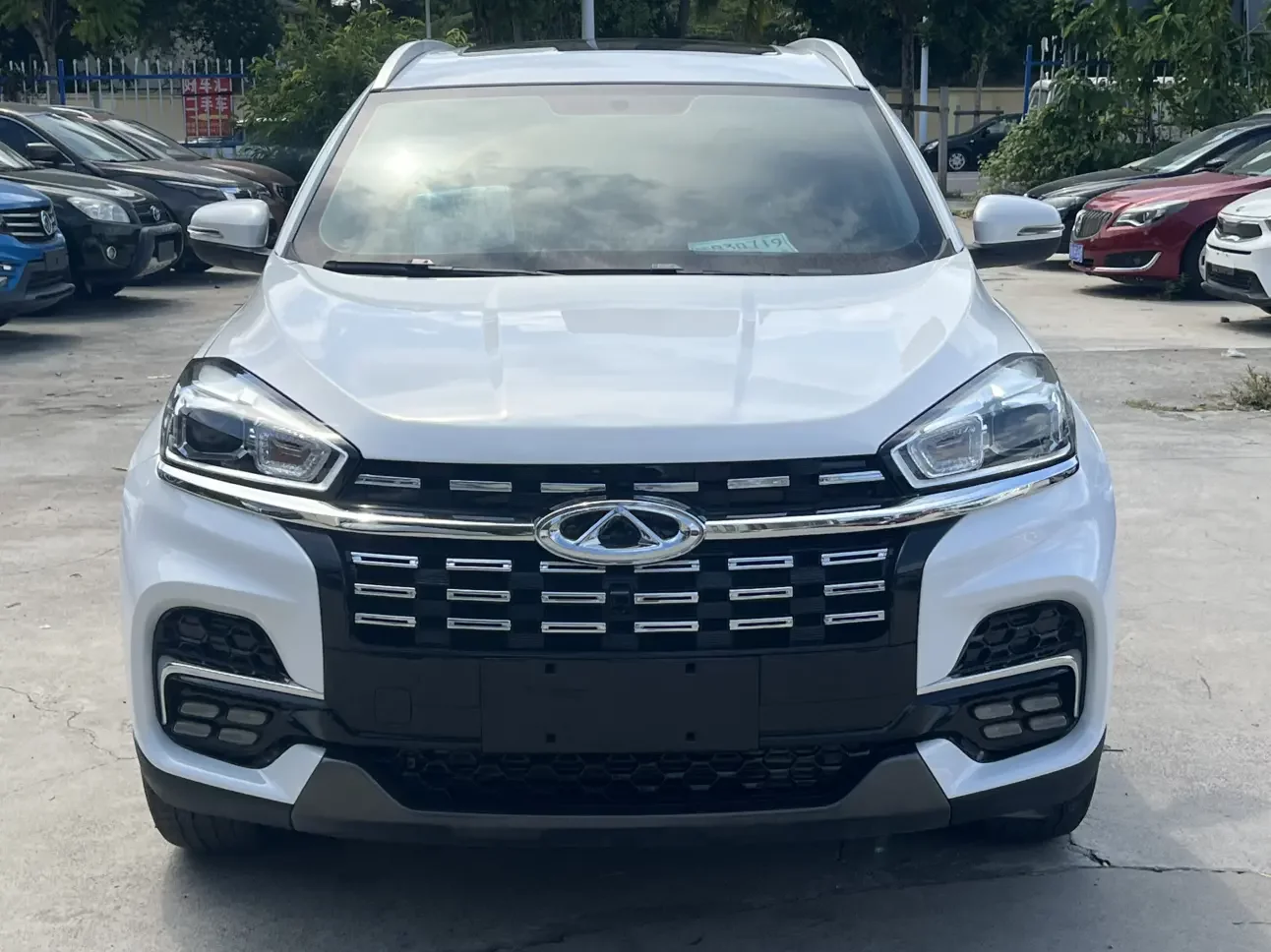 Chery Tiggo 8