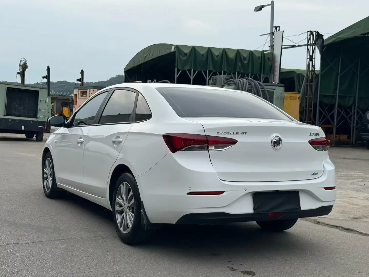 Buick Yinglang