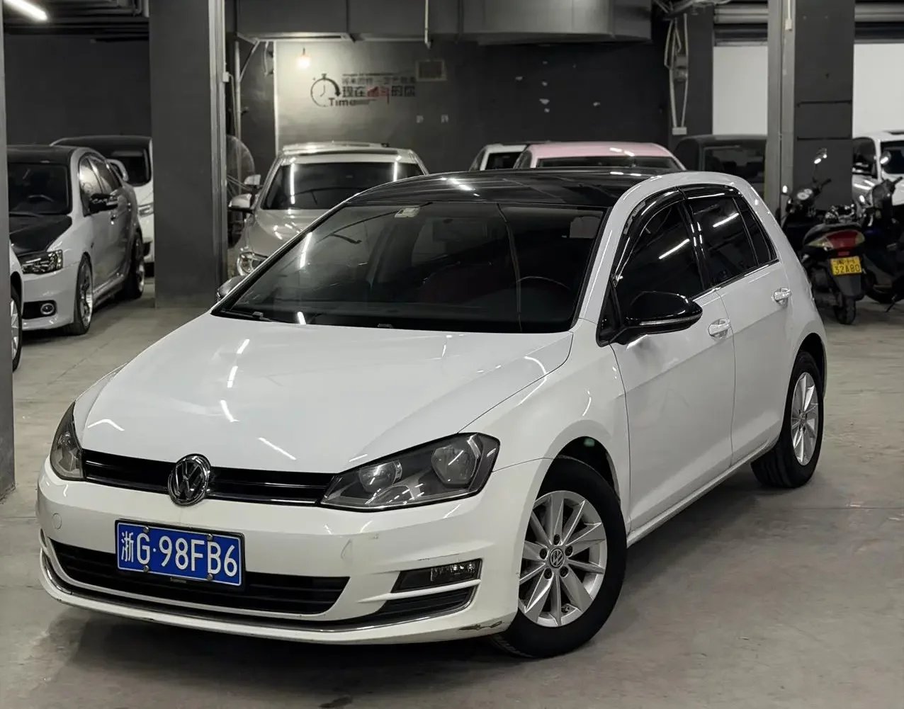 Volkswagen Golf