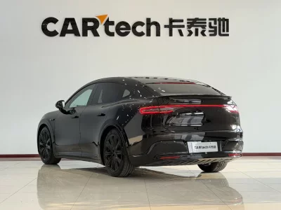 Luxeed Zhijie R7