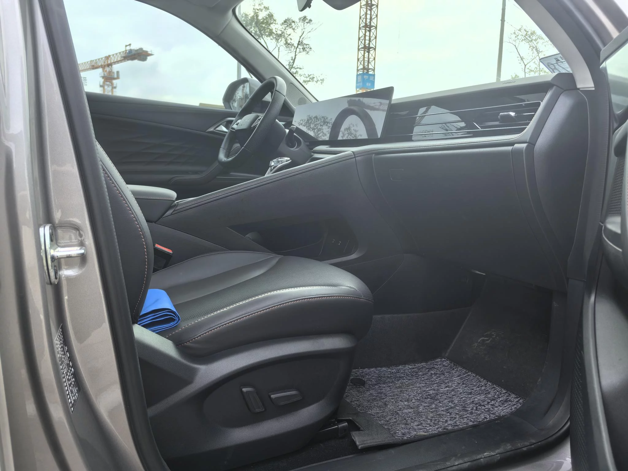 Roewe RX5