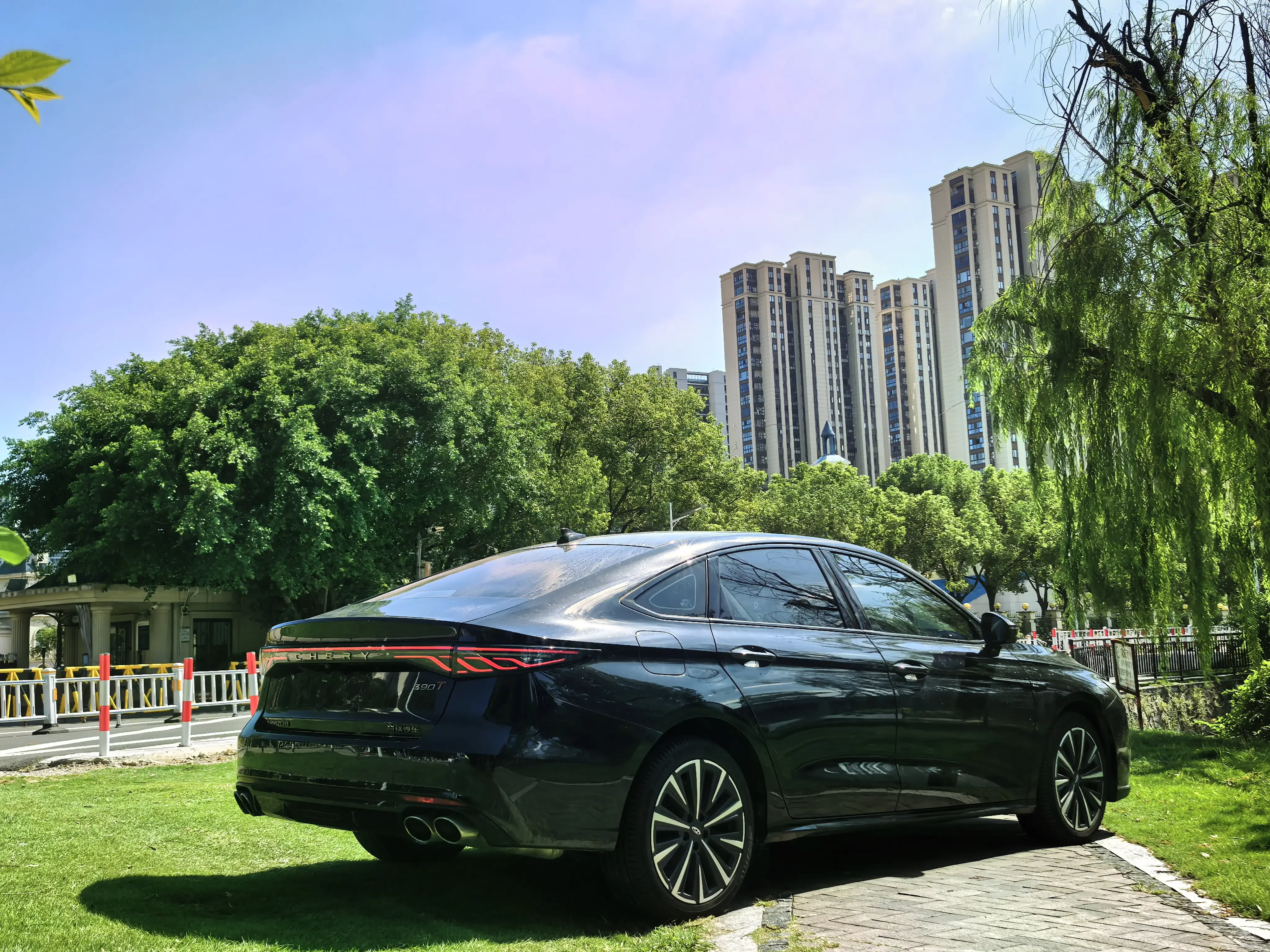 Chery Arrizo 8 PRO