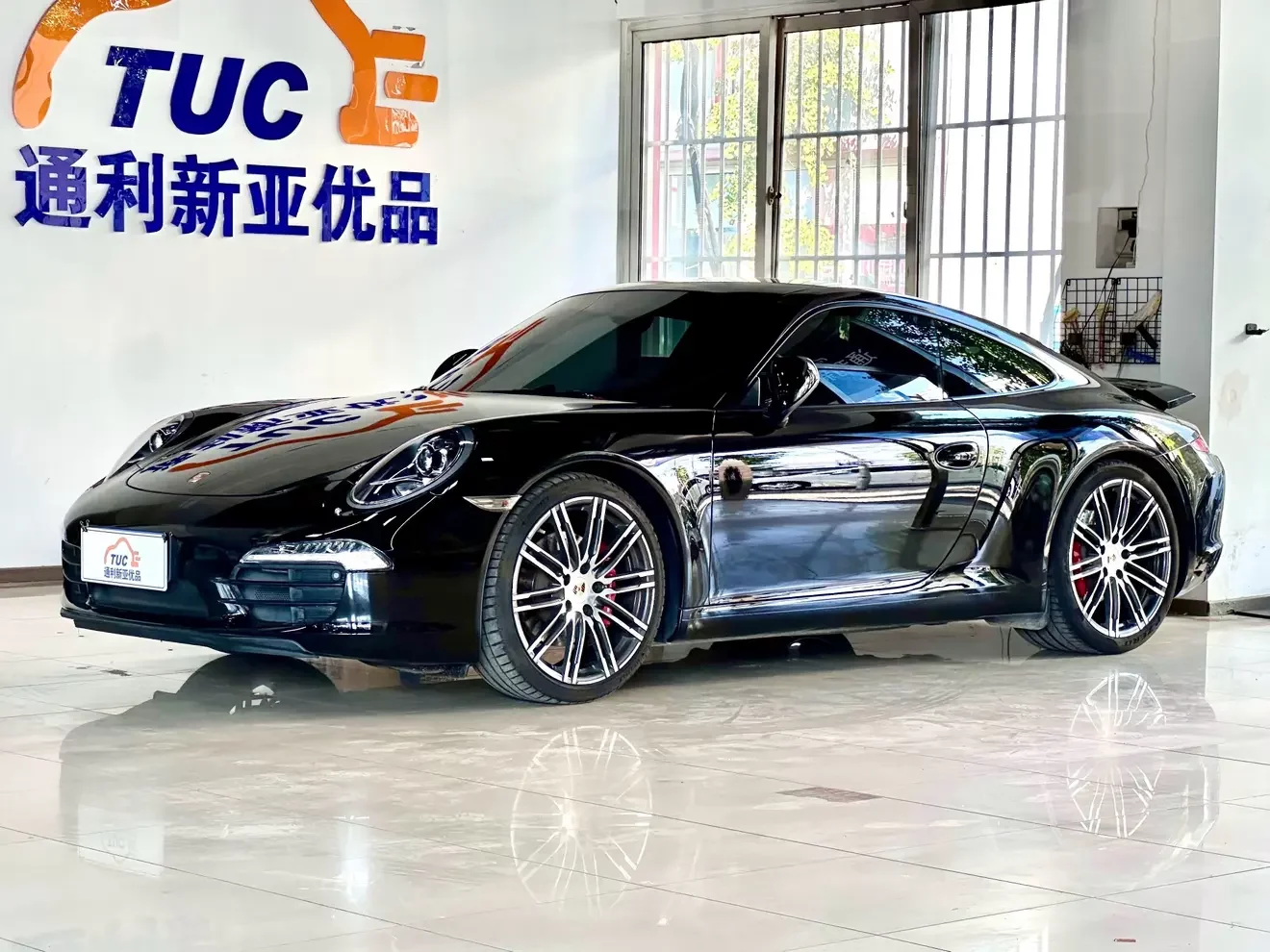 Porsche 911