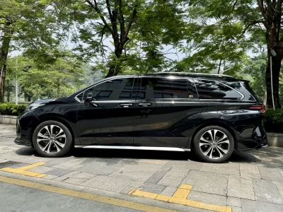 Toyota Granvia
