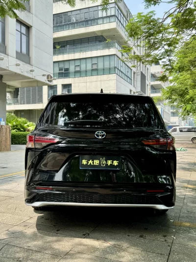Toyota Granvia
