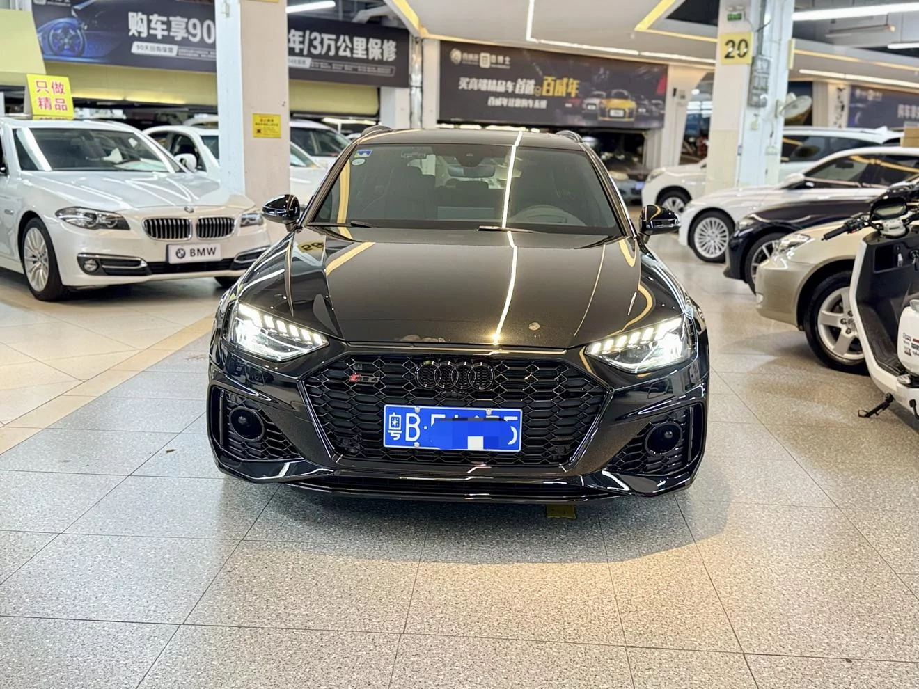 Audi RS 4