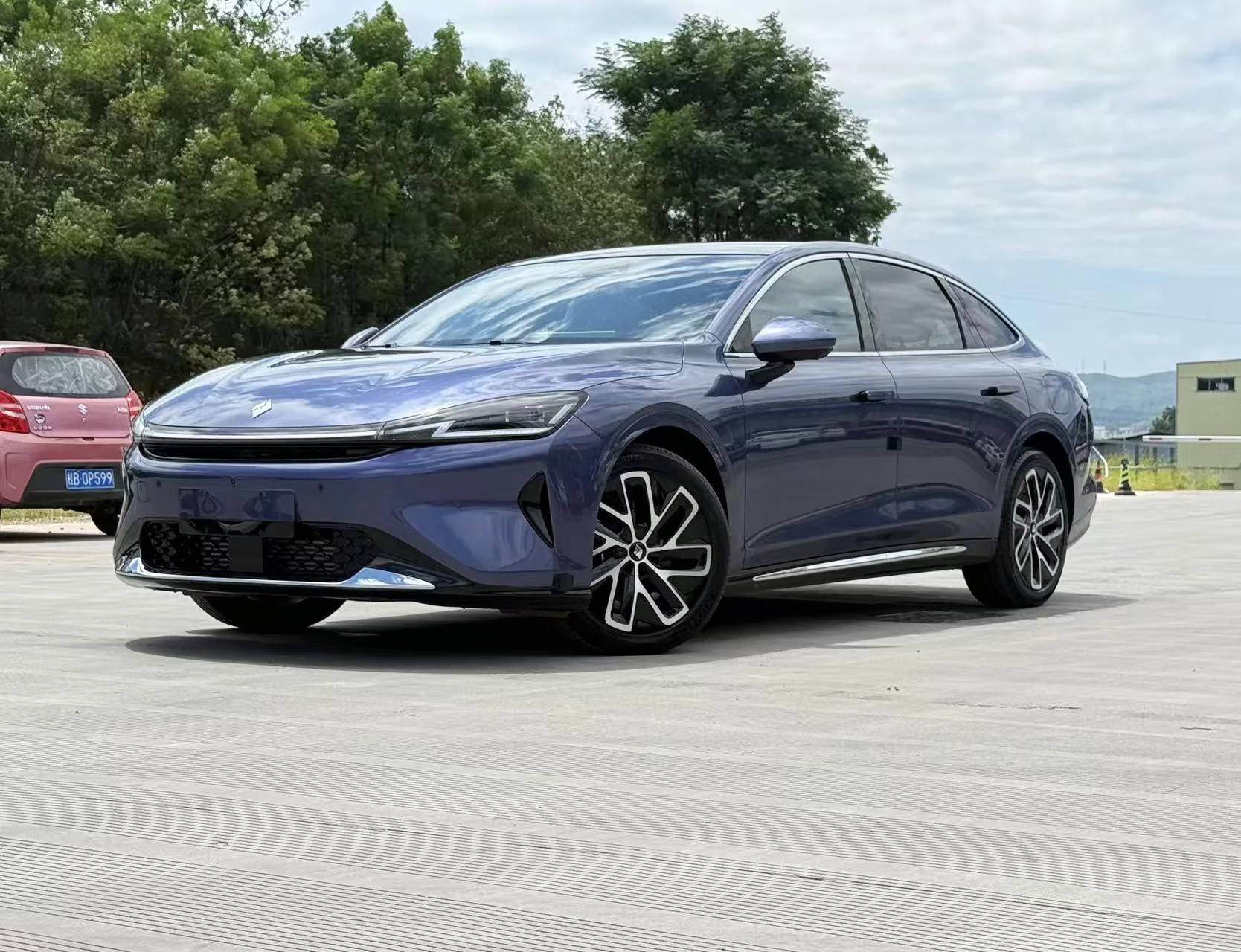 Baojun Enjoy PHEV