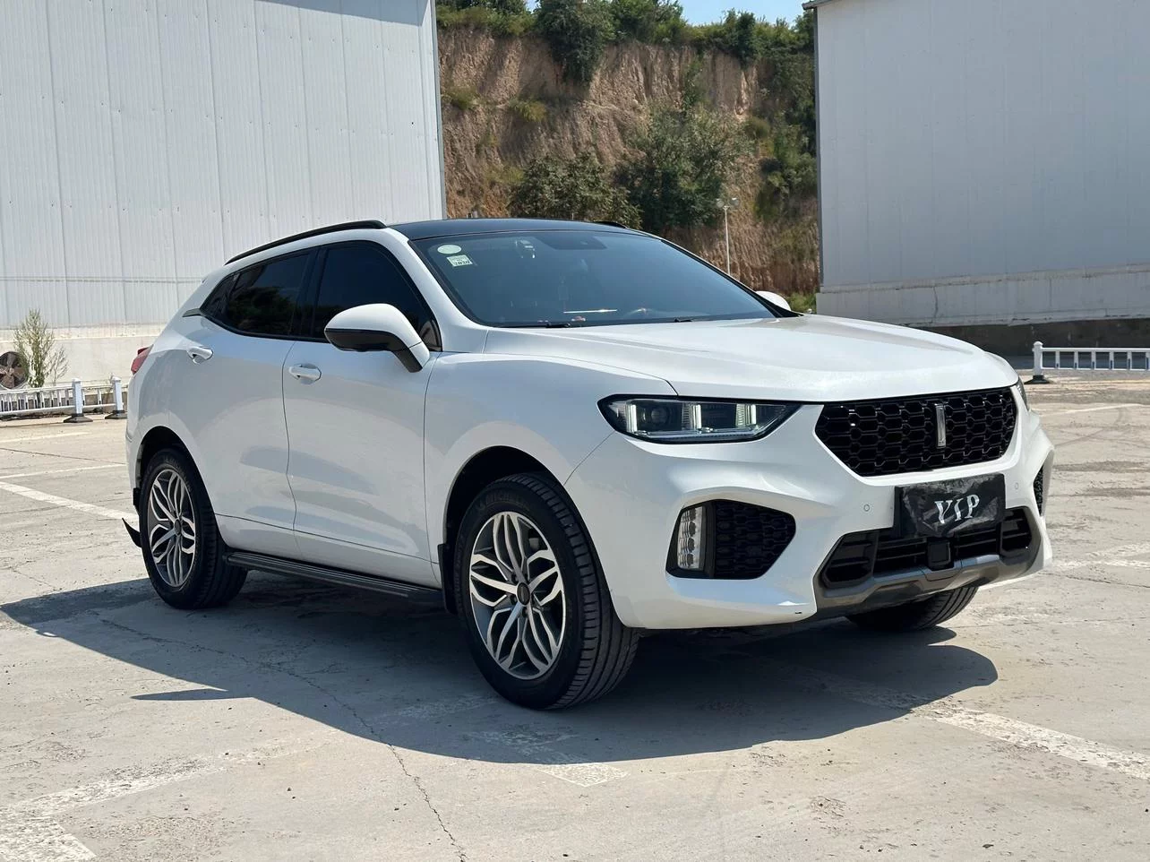 Wey Wei brand VV5