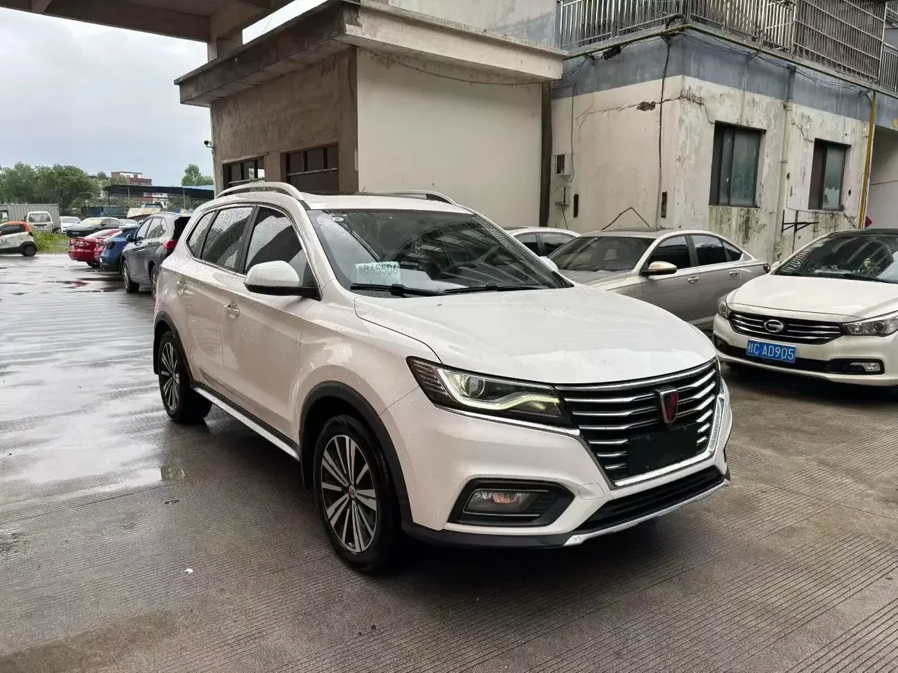 Roewe RX5