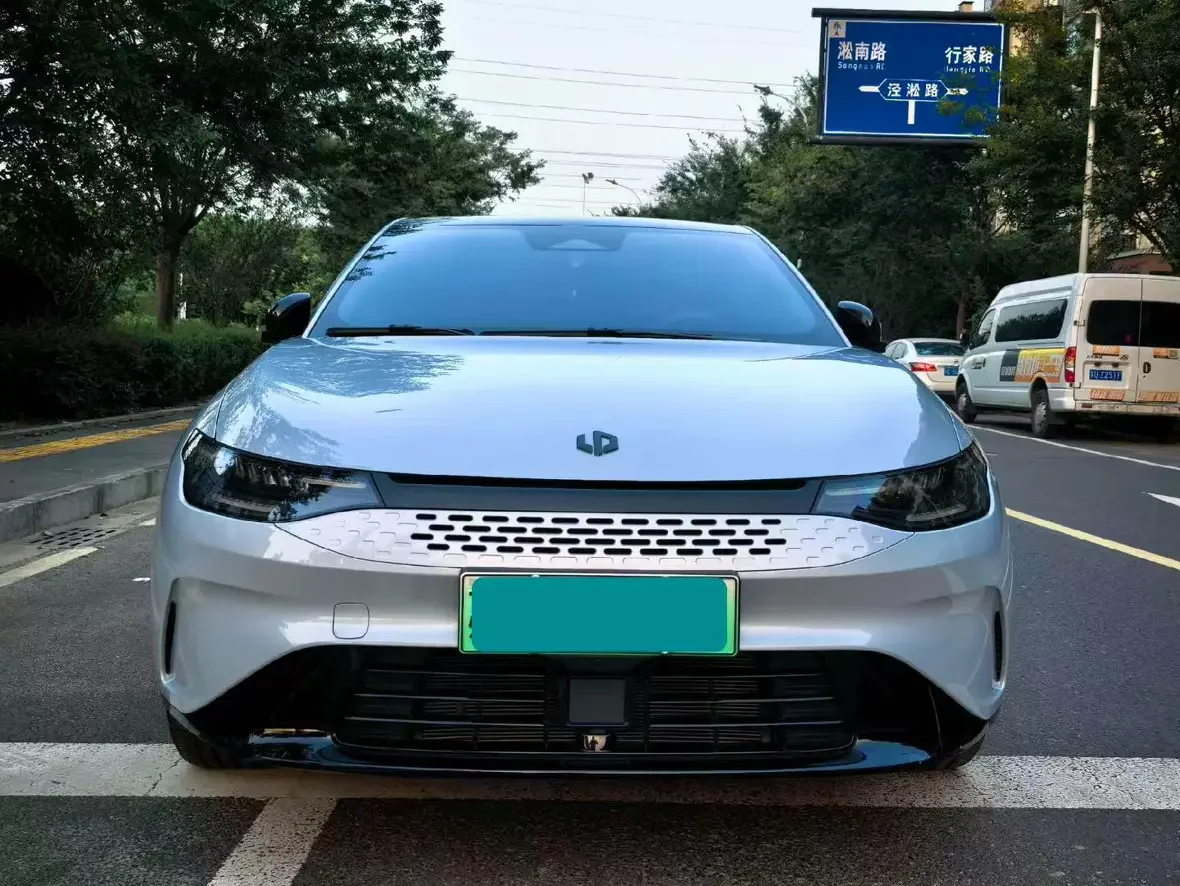 Leapmotor C01