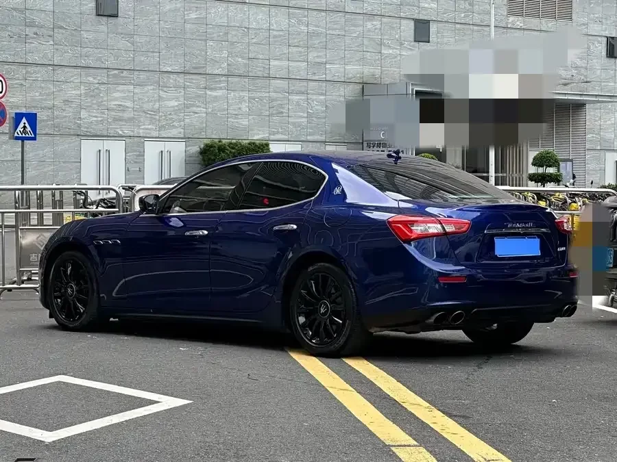 Maserati Ghibli