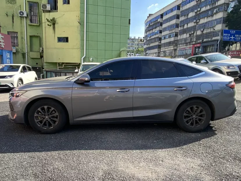 BYD Qin L DM