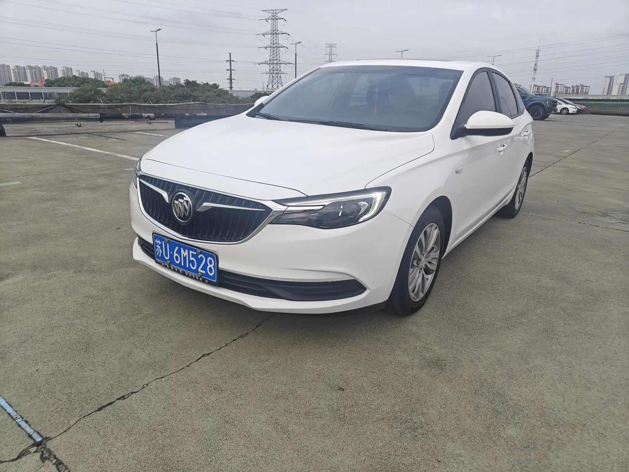 Buick Yinglang
