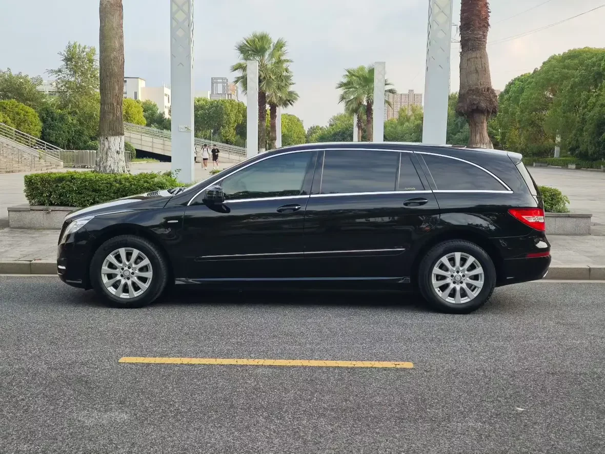 Mercedes-Benz R-Class