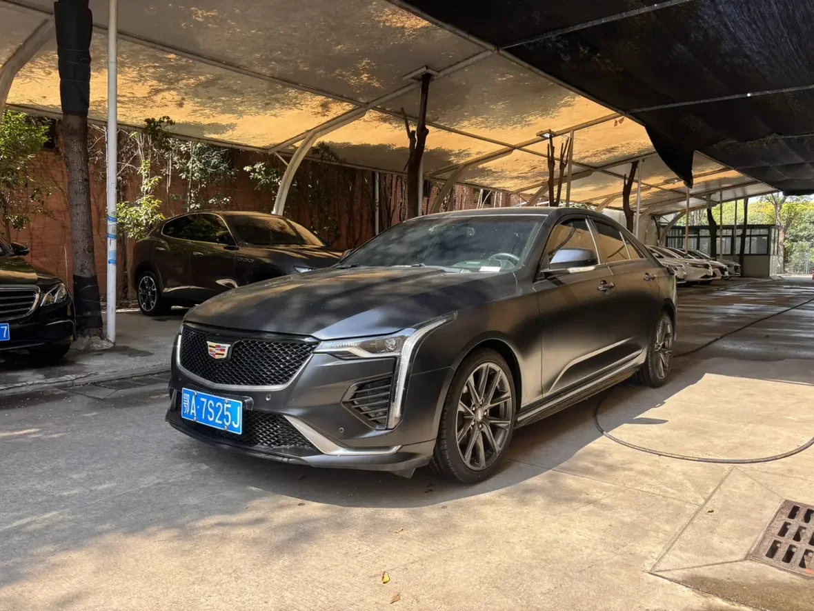 Cadillac CT4
