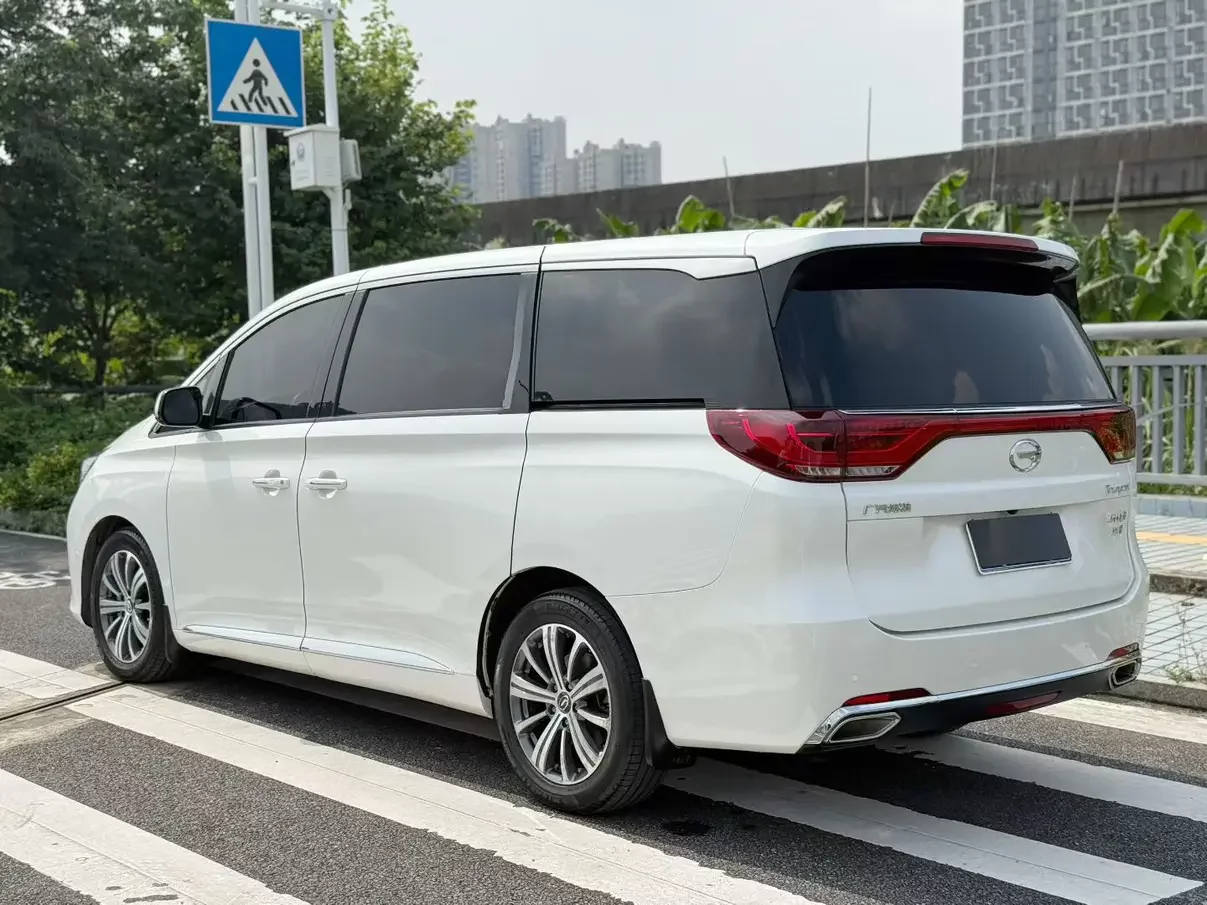 GAC Trumpchi M8