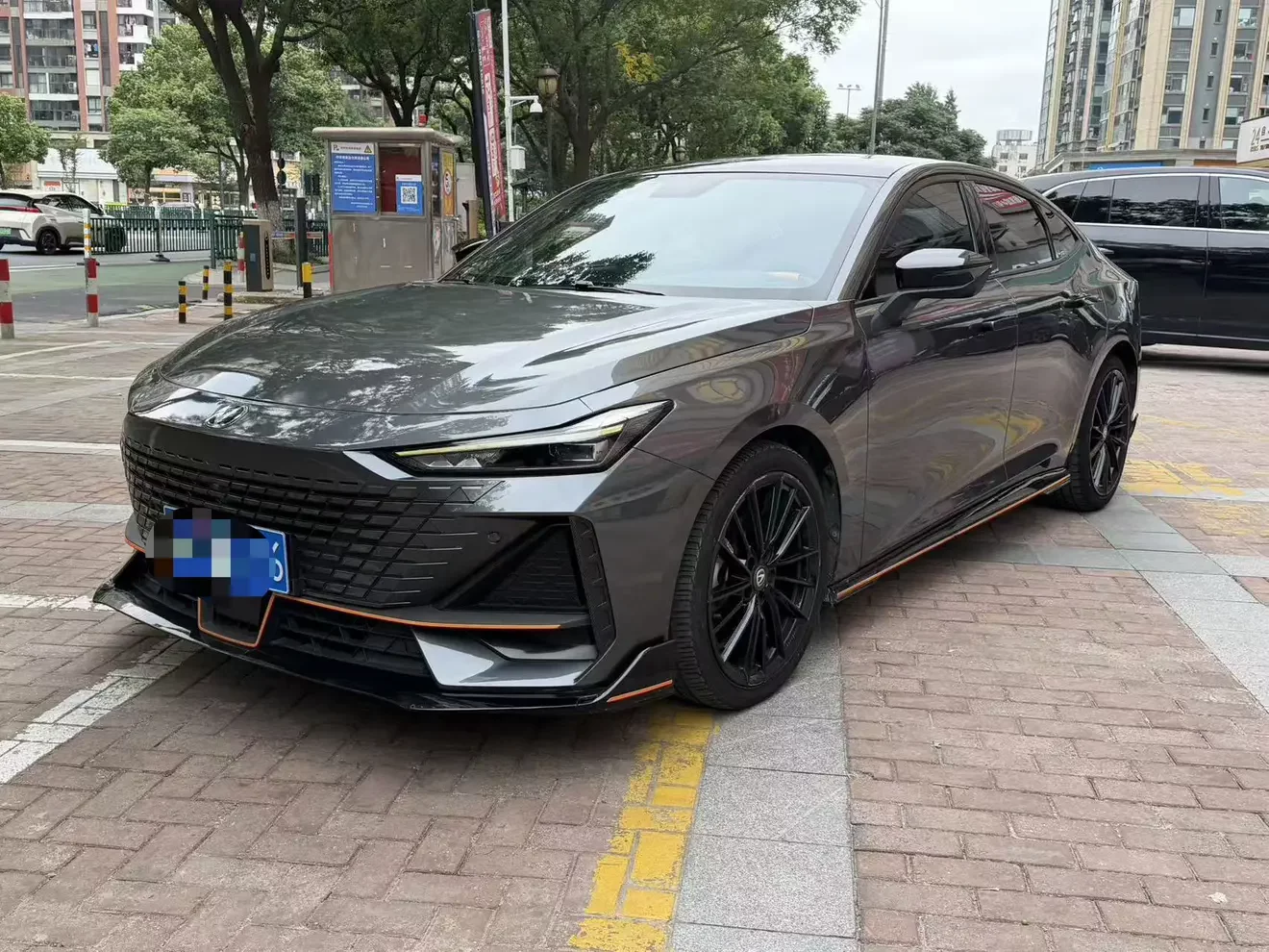 Changan UNI-V