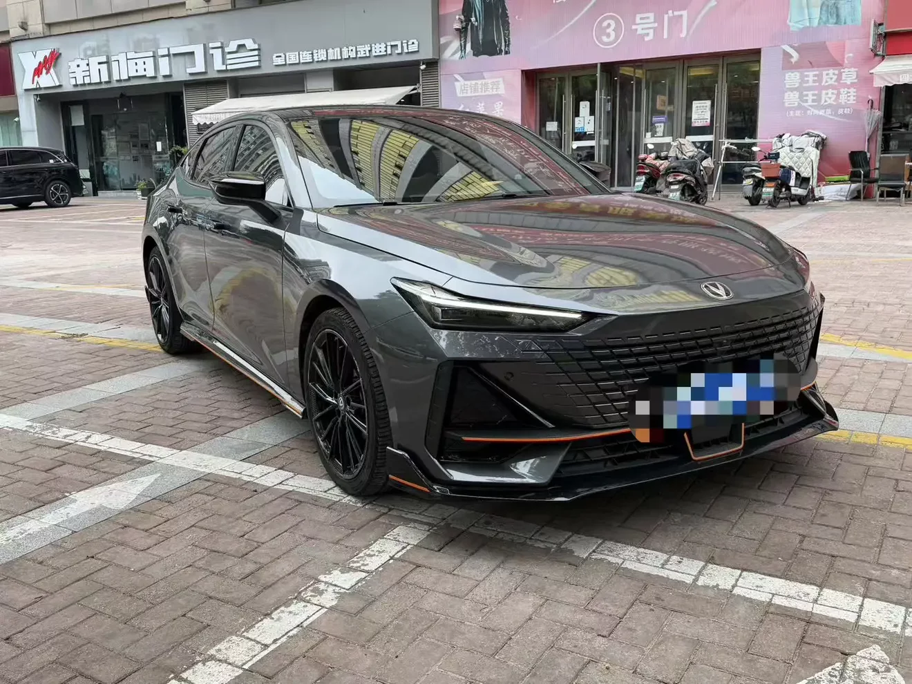Changan UNI-V