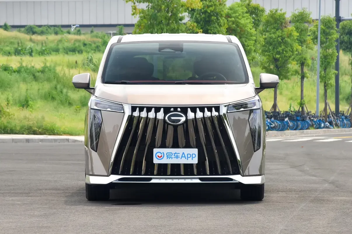 GAC Trumpchi M8