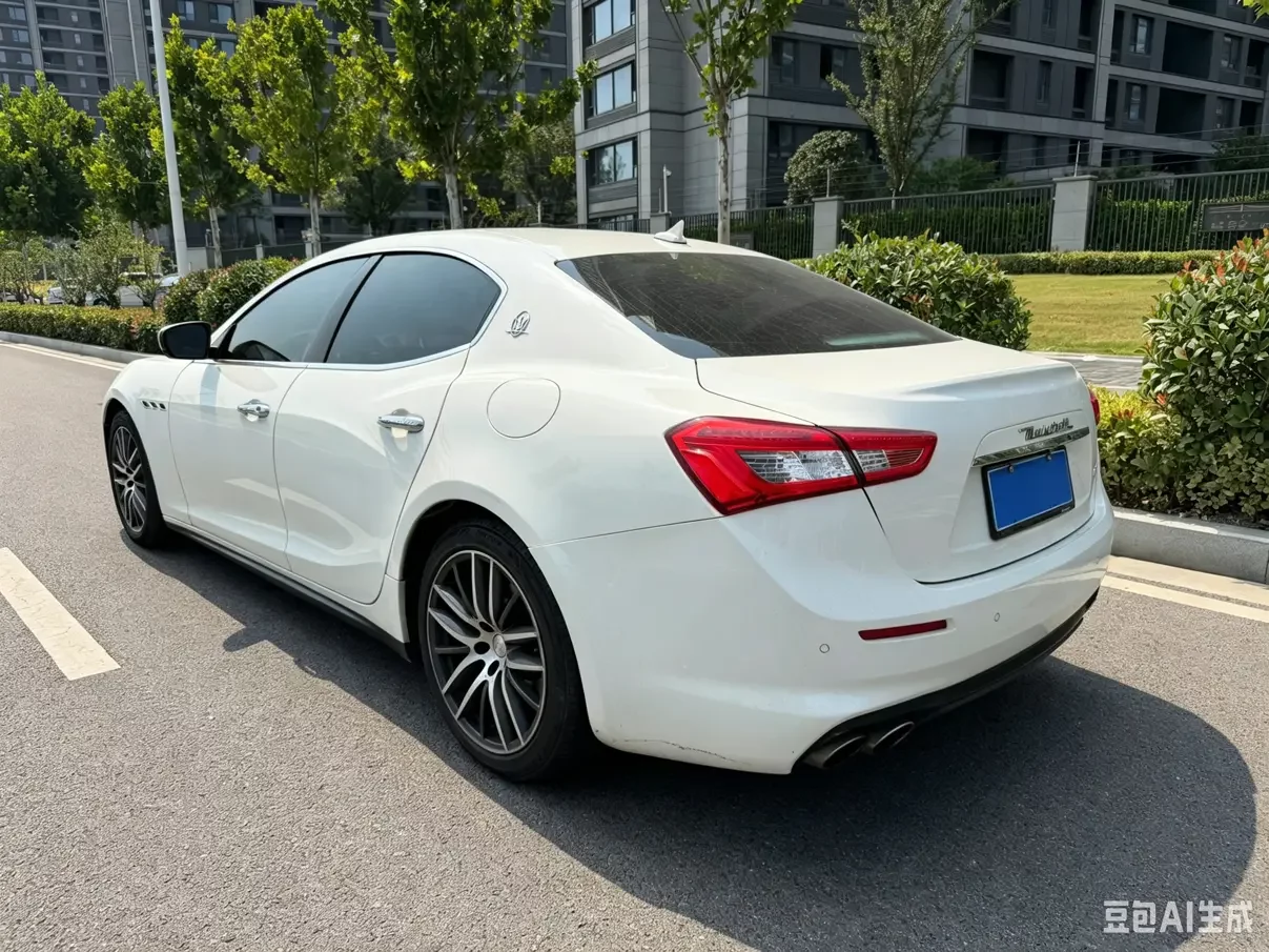 Maserati Ghibli